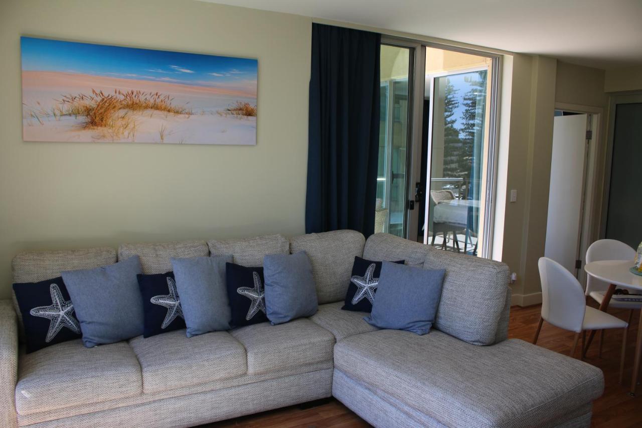 Beachside Luxury Apartments One & Two Bedroom In Beachfront Oaks Pier Building Glenelg Luaran gambar