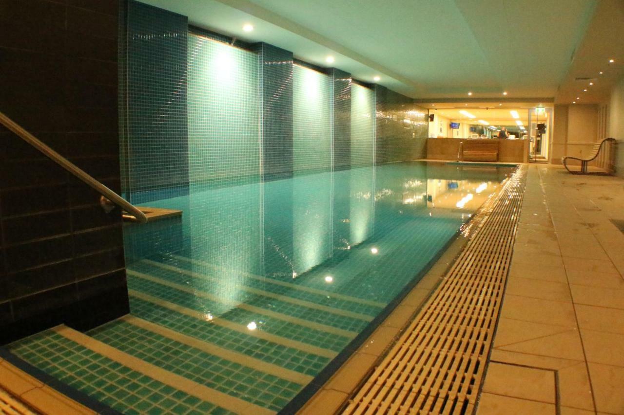 Beachside Luxury Apartments One & Two Bedroom In Beachfront Oaks Pier Building Glenelg Luaran gambar